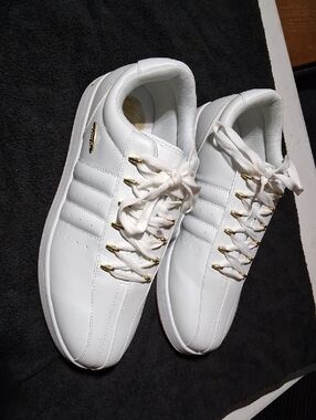 K-Swiss White Sneakers with Gold Accents